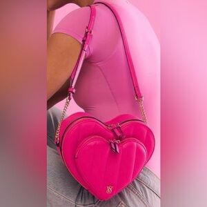 Victoria Secret 2 💕Heart Crossbody Bag
